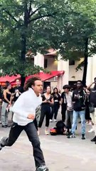 Cristiano Ronaldo's 2.80 m foot challenge: impossible or possible?🙄⚽️