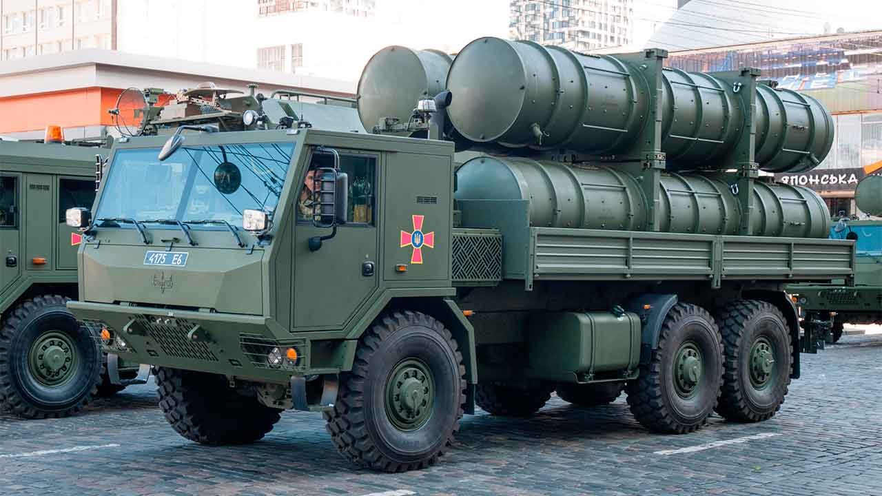 Video: Rusland treft Oekraïense Neptune-rakettenlanceerder in Zaporizja