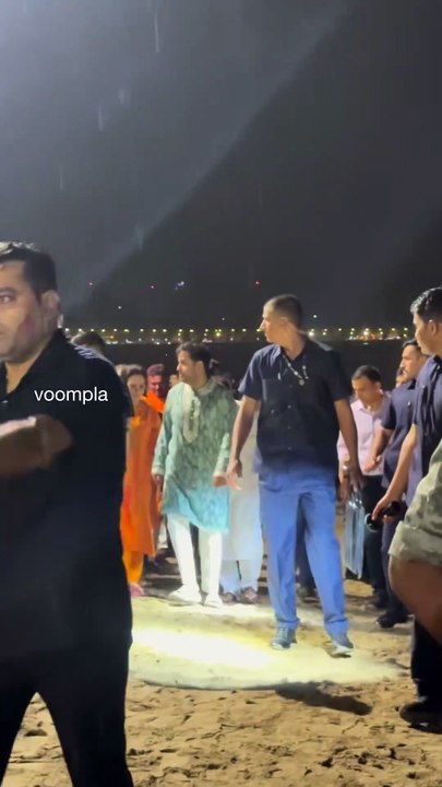 the ambani’s arrive for ganpati visarjan. nita ambani mukesh ambani akash ambani
