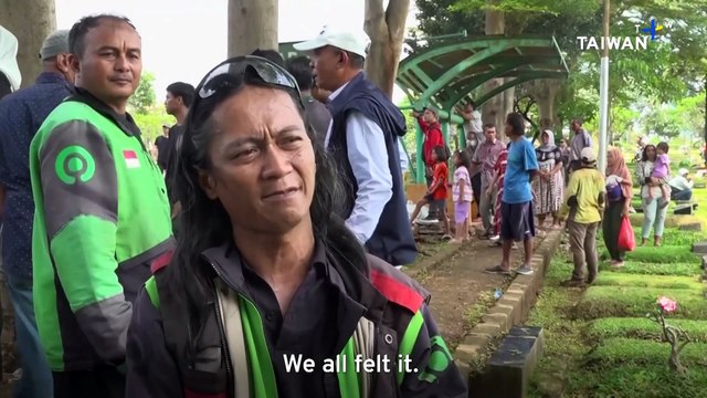Indonesian Motorbike Taxi Drivers Mourn Colleague Killed During Protest