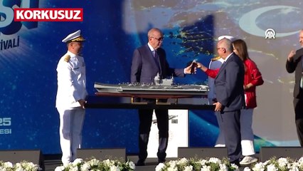 Sosyal medyada tartışma yaratan 'masa taşıma' görüntüleri