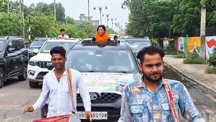 एशियाई चैंपियनशिप में 2 मेडल जीतकर आई रोहतक की आशिमा, कभी मां ने कहा था- 98% नंबर लाएगी तभी करने दूंगी शूटिंग, बेटी की जिद्द ने पार किया मुकाम