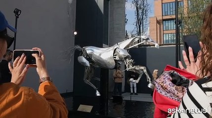 Design Week tra arte e tecnologia: a Milano il cavallo olimpico Zeus