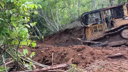 The Wonder of the D6R XL Bulldozer at Mountain Trails