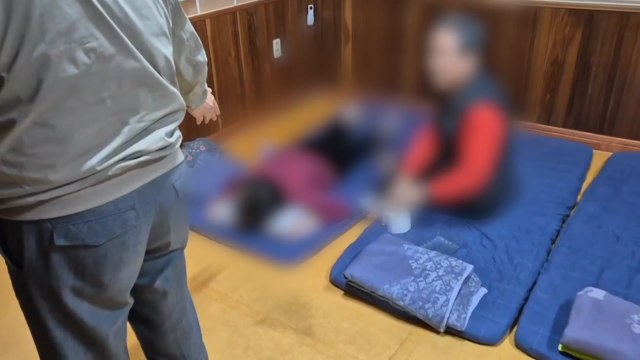 불치병도 낫는다 ...무면허 침 시술 70대 징역형 / YTN