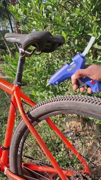 **“DIY Bicycle Fenders from Plastic Bottles 🚴 | Easy & Eco-Friendly Hack!”**