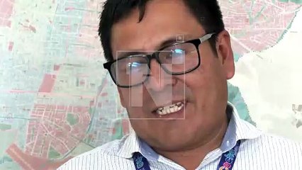 ¡Todo mal! Chofer, peatón y taxista responsables del accidente en la calle Ecuador de Cochabamba