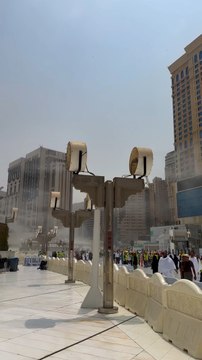 کعبہ کے سائے میں اٹھتی اذان، ایمان کی شمعیں روشن کر دیتی ہے۔#مکہ #اذان #حرم #کعبہ #اسلام #ایمان #روحانیت #سکون #نماز#Makkah #Azan #Adhan #Kaaba #Haram #Islam #Faith #Peace #Spirituality #Prayer