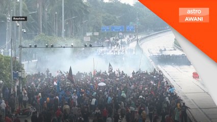 Protes merebak ke Surabaya, kepung Gedung Negara Grahadi