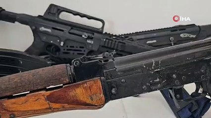 Kars Kağızman’da büyük operasyon! Çok sayıda silah ve mühimmat ele geçirildi