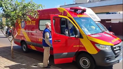 Acidente entre carro e moto mobiliza equipe Siate no Centro