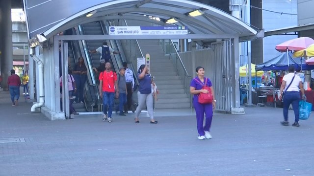 Posible aumento en la tarifa del Metro de Panamá genera rechazo entre los usuarios