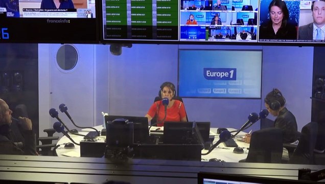 EXTRAIT - Lyon : Un agent de sécurité visé par des tirs de mortiers d'artifice dans le centre commercial de la Part-Dieu