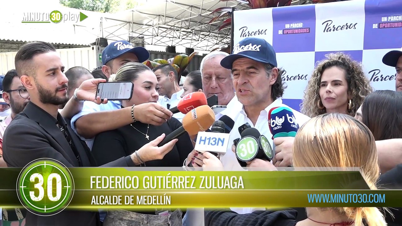 Alcalde Fico Gutiérrez gradúa a más de 1.500 jóvenes que le apuestan a un futuro lejos de la ilegalidad en Medellín