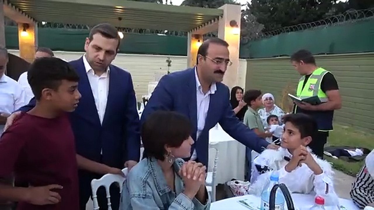 Büyükşehir toplu sünnet şöleni ile yetim ve ihtiyaç sahibi çocukları sevindirdi