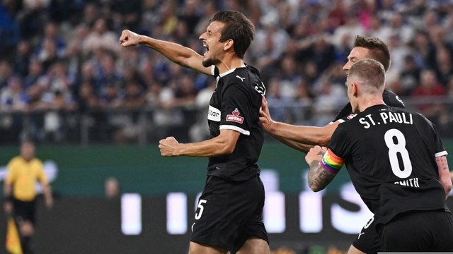 Hamburg SV v St Pauli