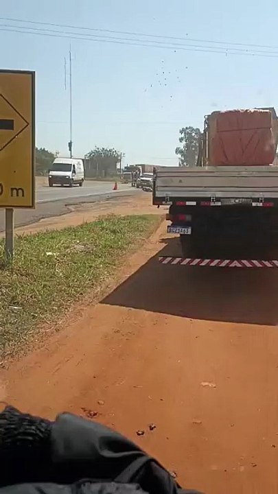Idoso morre após ser atropelado por carreta na PR-323, em Cruzeiro do Oeste
