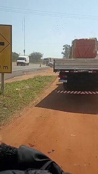 Idoso morre após ser atropelado por carreta na PR-323, em Cruzeiro do Oeste