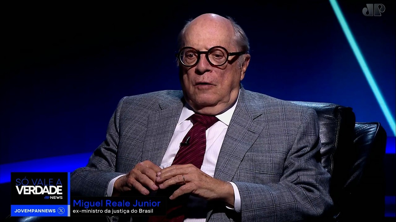 Não houve salto democrático após o impeachment de Dilma Roussef? Reale responde | SÓ VALE A VERDADE