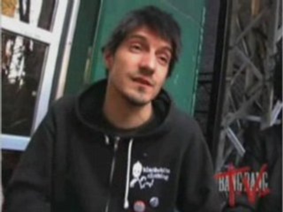 Guerilla Poubelle - Interview de BangBangTV