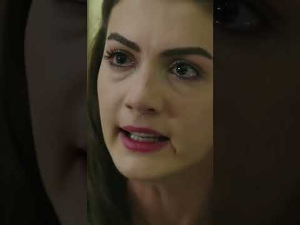 نازلي زودتها 🙄 شو رأيكم ؟  | مسلسل بنات الشمس 🌞 #handeerçel #shorts #güneşinkızları