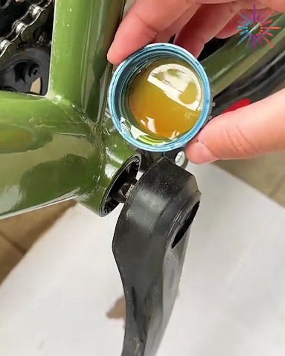 This oil trick makes cycling smoother 🛠️🚴‍♂️