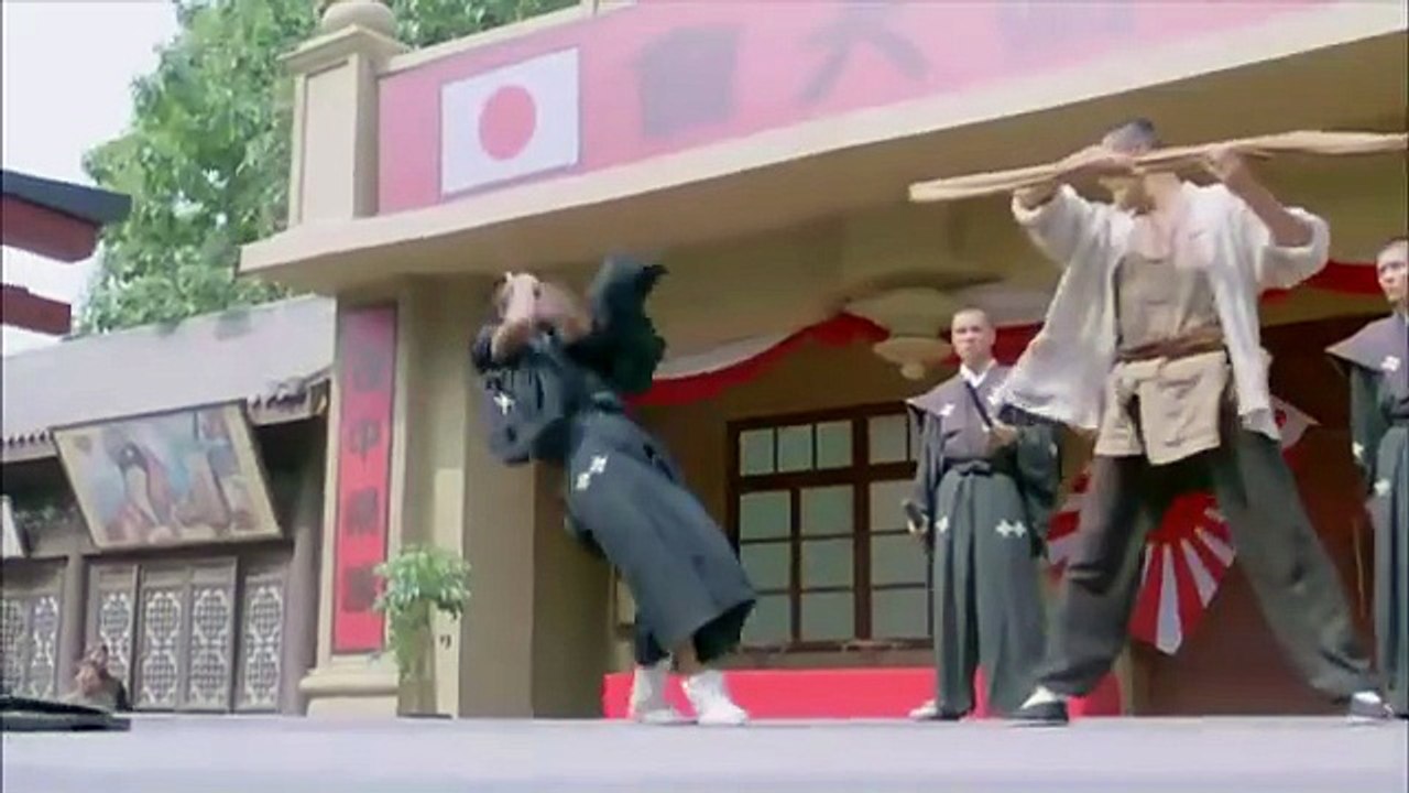 "Action Épique : Combat, Suspense et Héros Inattendus !"#功夫電影！街上的小販竟是隱藏的武功高手，橫掃一群惡霸！ 💥 #中国电视剧