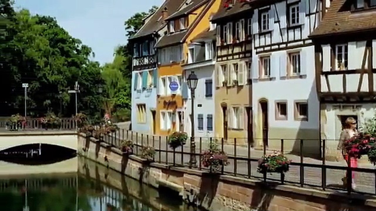 {Nostradamus Future Tense} 2020 - Nostradamus, the great mystic, seer and prophet may have also predicted the end of civilization.