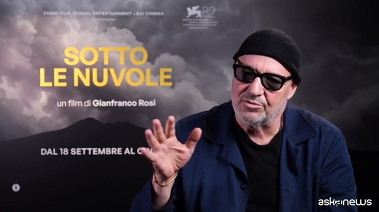 Venezia, in "Sotto le nuvole" di Rosi la Napoli nascosta in bianco e nero