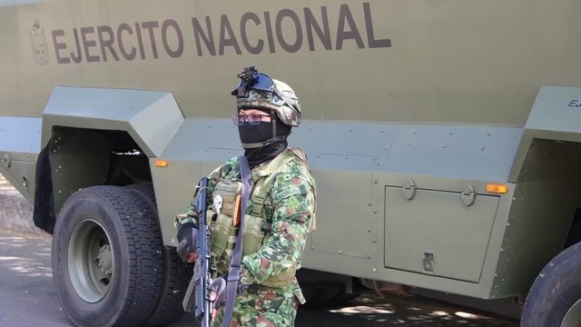 Colombia refuerza la presencia militar en la frontera con Venezuela