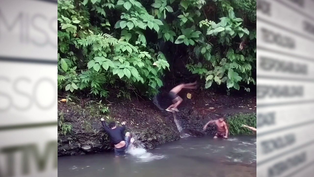 homens são surpreendidos por ataque de cobra em riacho