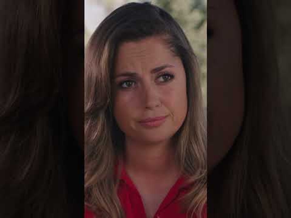 أروى تنصح أريج 😒 | مسلسل حكاية بودروم #حكاية_بودروم #bodrummasalı #kanald #shorts
