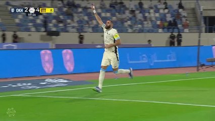 Benzema nets perfect hat-trick in opening win