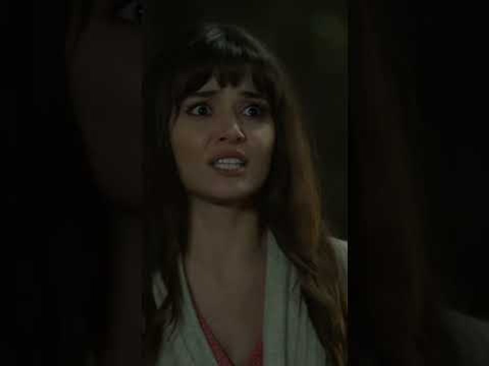 كارطال قرّر يهرّب عزيزة و يلدز 😕 | مسلسل عزيزة #azize #shorts #kanald #handeerçel