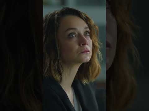 يلدز حقيرة باعت عزيزة 😫 | مسلسل عزيزة #azize #shorts #kanald #handeerçel