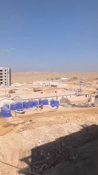Şanlıurfa’nın Haliliye ilçesinde yapımı süren TOKİ şantiyesinde işçiler arasında çıkan kavga sonucu 2 kişi yaralandı.
