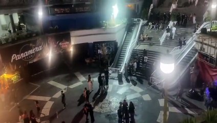 Intervención en el centro comercial Plaza