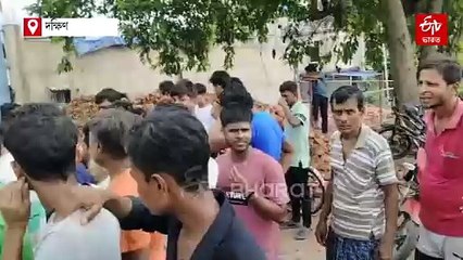 ভিনরাজ্য নয়, বঙ্গেই বাংলায় কথা বলায় কাজ থেকে ছাঁটাই শ্রমিকদের !