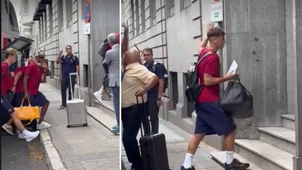 La petición de la afición del Barça en su llegada a Madrid: "¡Fermín, quédate!"
