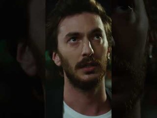 عيلة مجانين | مسلسل بنات الشمس 🌞 #handeerçel #shorts #güneşinkızları