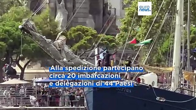 La Global Sumud Flotilla parte da Barcellona alla volta di Gaza per creare un corridoio umanitario