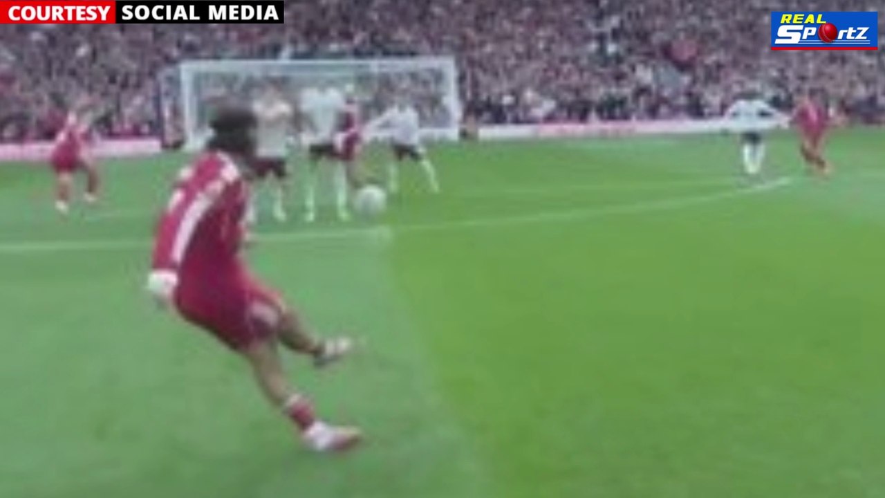 Dominik Szoboszlai STUNNING Free-Kick | Liverpool vs Arsenal Highlights, Premier League 2025