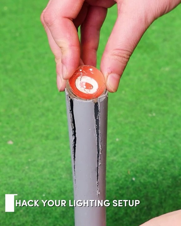 Hack to place the light bulbs easily💡