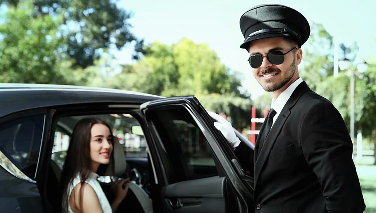 The Art of Arrival – Stylish montage of luxury arrivals | Detroit DTW Cars