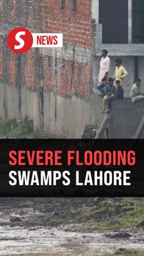 Lahore inundated as floods sweep through northeast Pakistan