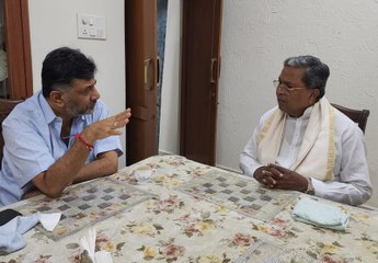 ಸಿದ್ದು Vs ಡಿಕೆ.. ಬಿಹಾರದಲ್ಲಿ ಬಲ ಪ್ರದರ್ಶನ! ಡಿಕೆ ತಂತ್ರಕ್ಕೆ ಅವರದ್ದೇ ಸ್ಟೈಲ್​ನಲ್ಲಿ ಸಿದ್ದು ಪ್ರತಿತಂತ್ರ!