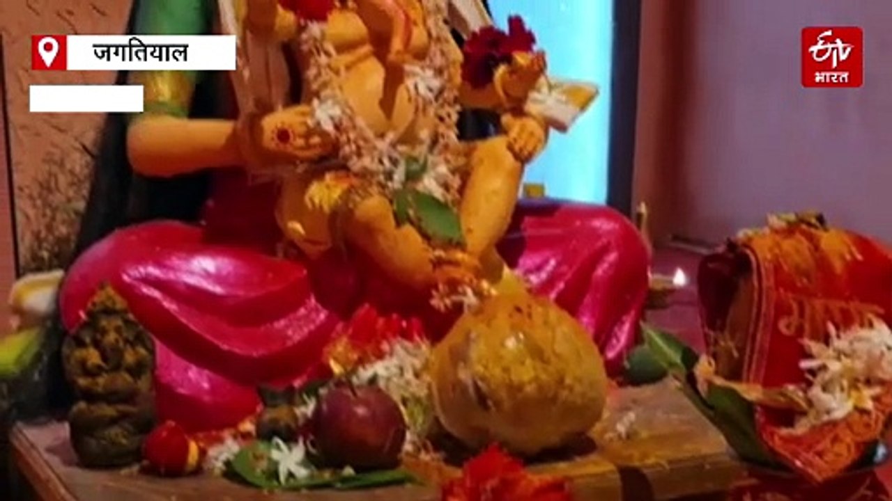 जगतियाल में मां के गर्भ में भ्रूण के रूप में है...