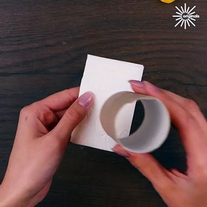 Create a beautiful paper rose with this easy DIY tutorial🌹