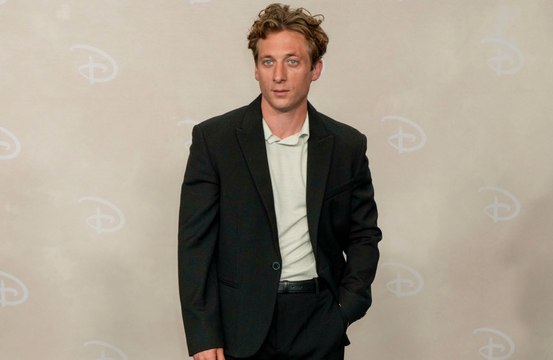 Jeremy Allen White was a bit scared of performing in front of Bruce Springsteen