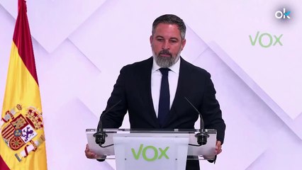Abascal desenmascara a Sánchez: "Hay españoles viviendo en barracones e ilegales en hoteles con piscina"
